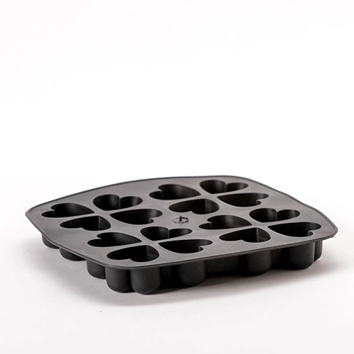 16. Cubetera Corazones